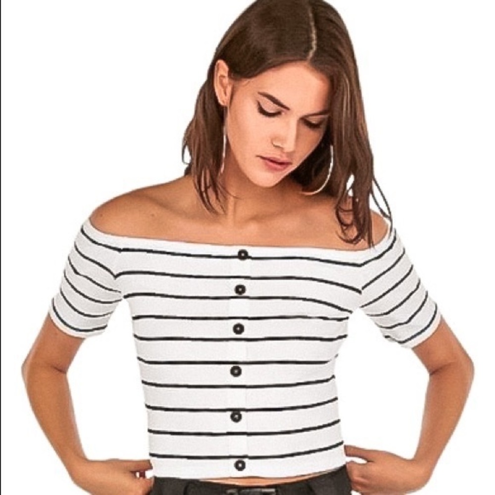 Express X Olivia Culpo white and black striped crop top. XXS